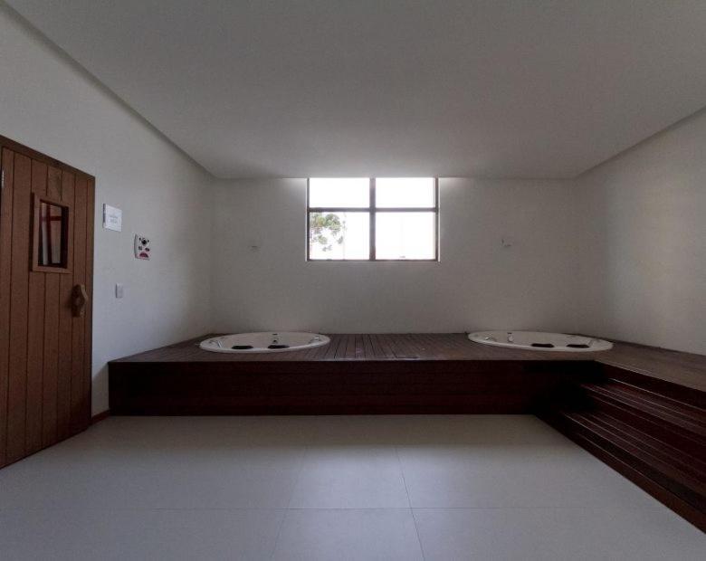 Alto Padrao! Shop. Estacao. Piscina, Sauna, Academia. Novo! 库里提巴 外观 照片