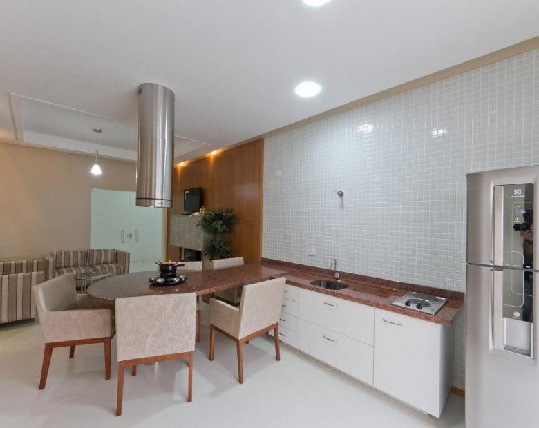 Alto Padrao! Shop. Estacao. Piscina, Sauna, Academia. Novo! 库里提巴 外观 照片